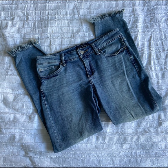 Lucky Brand Shredded Hem Denim - Picture 7 of 10